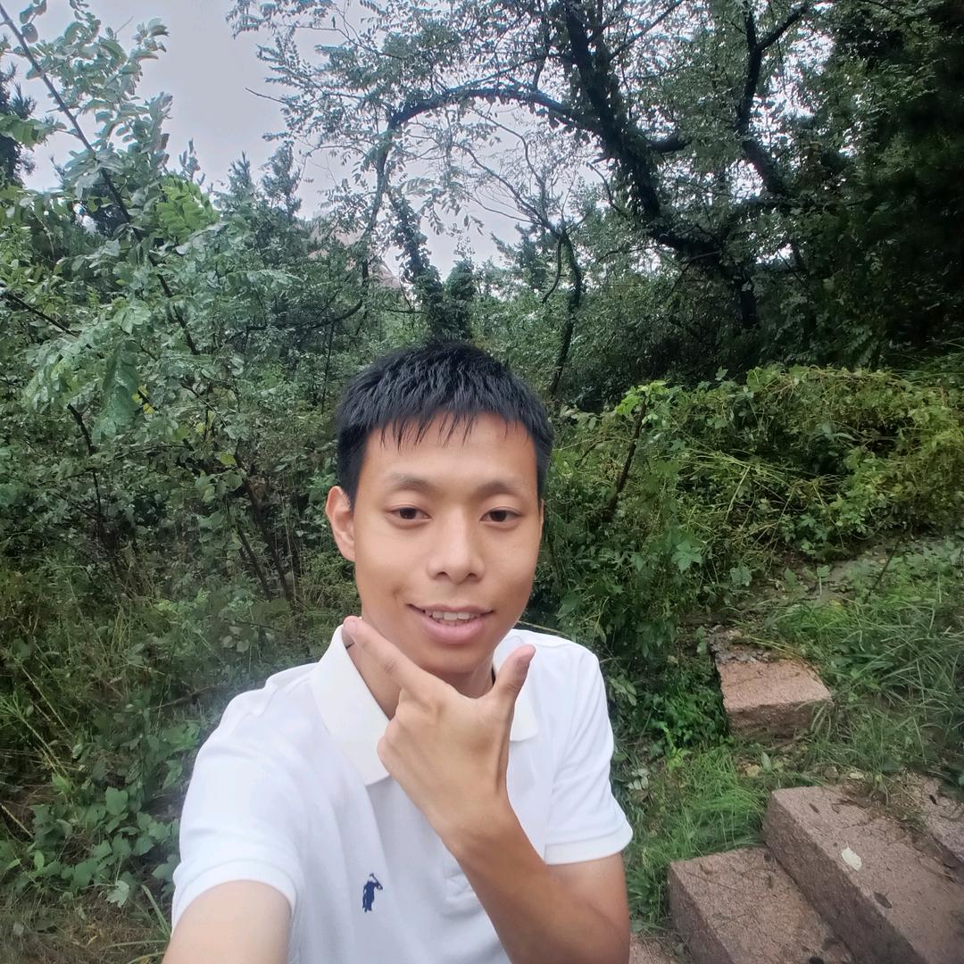 小陈卖除臭器（陈格）