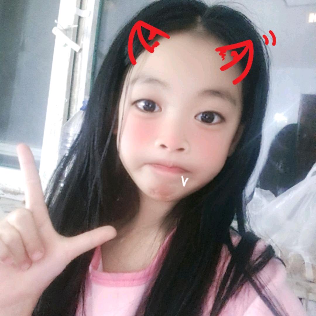 小诺诺，😉🍀☘️