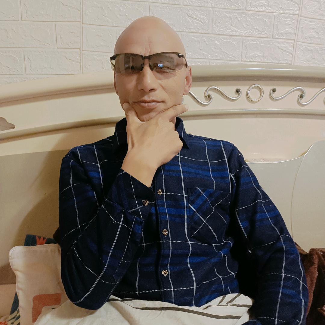 宏三爷