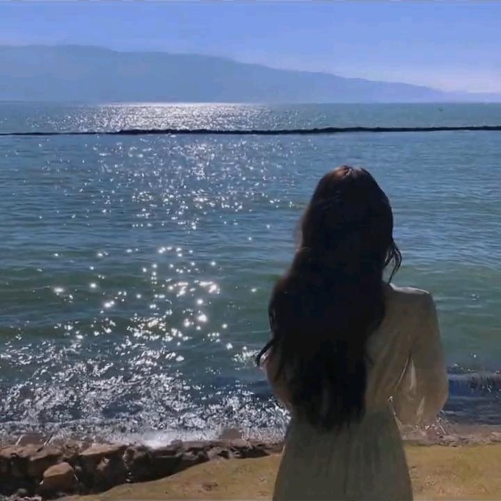撞怀₊☁₊⁺