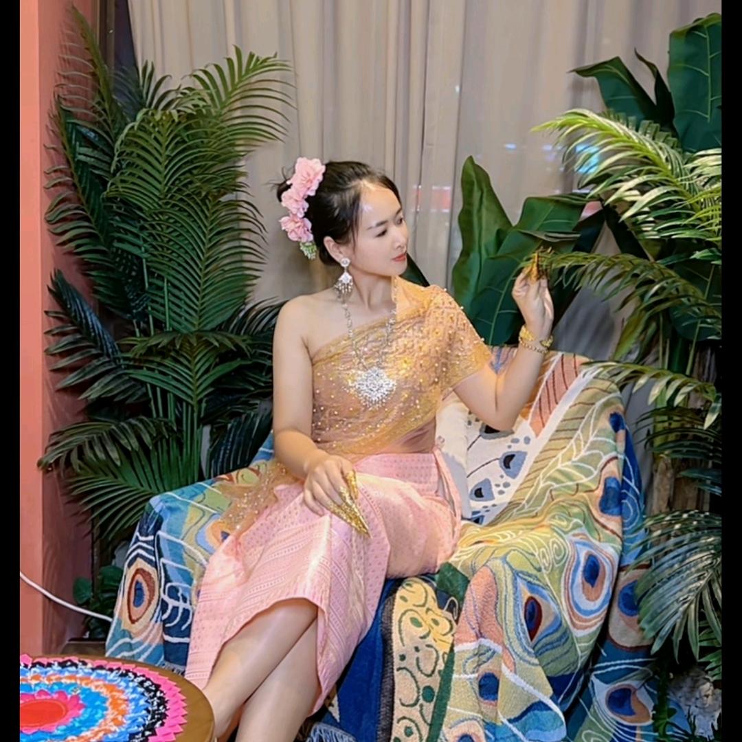 红红🇨🇳山少团队接演艺活动+探店