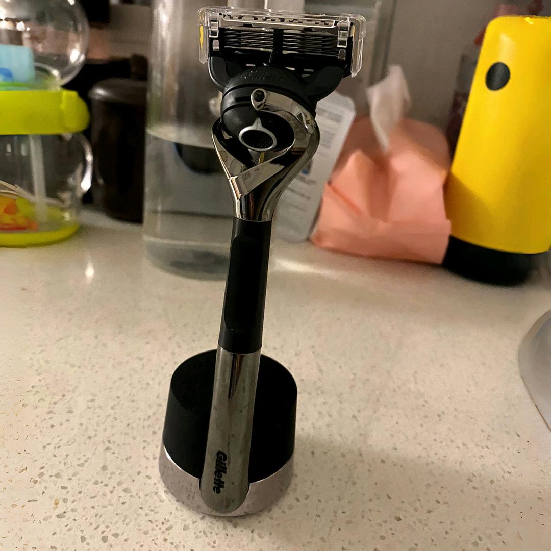 吉列笑洁专卖店