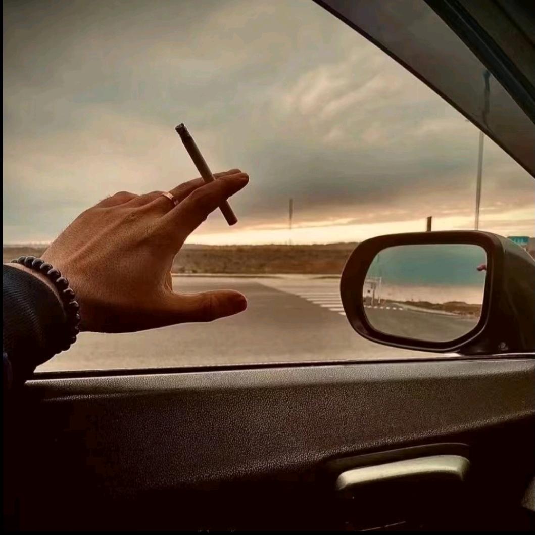 人生何处不相逢