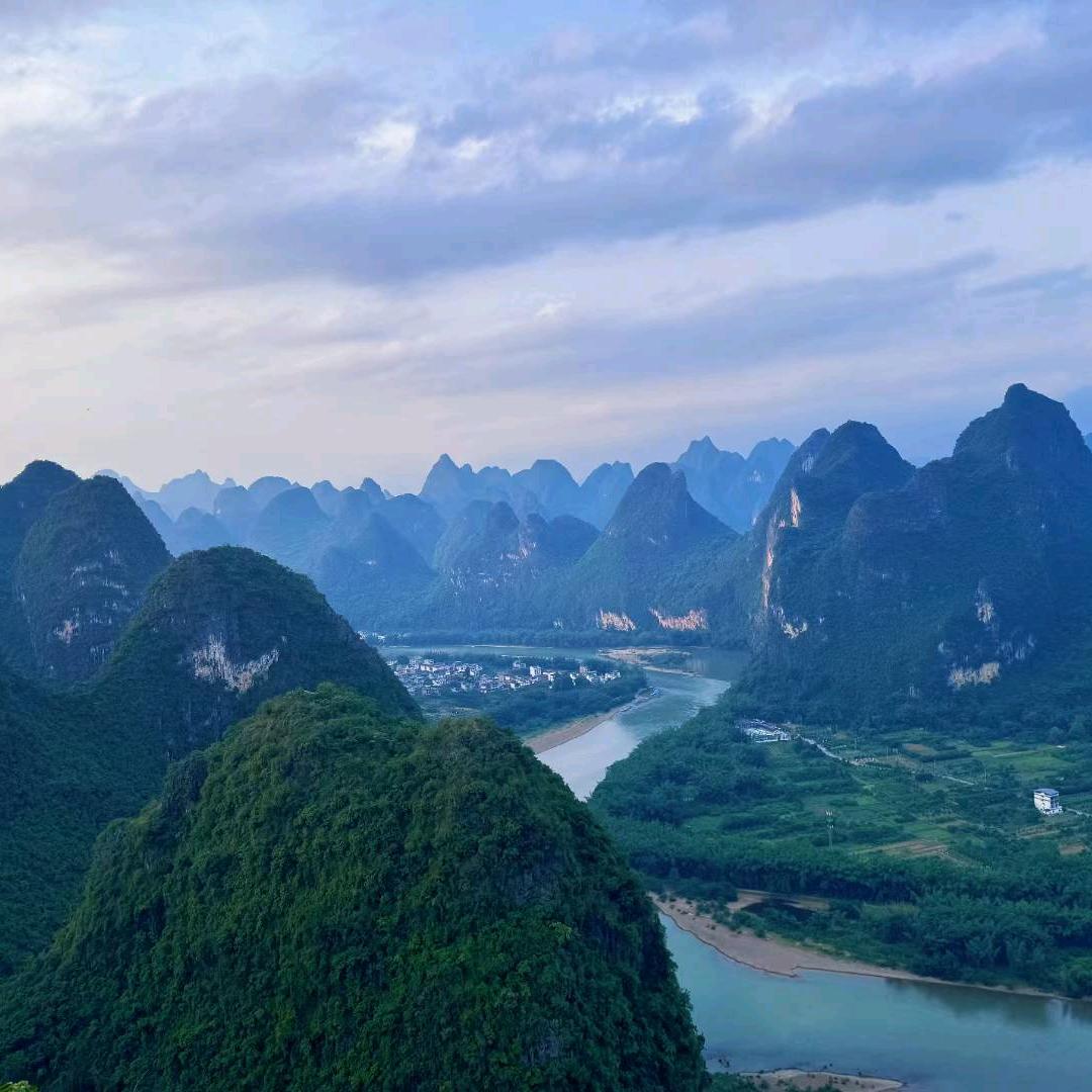 扶摇直上九万里