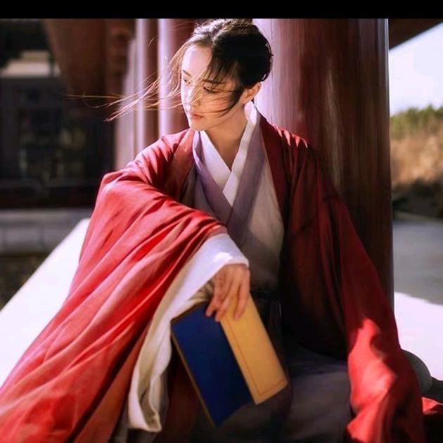 🏮小言同学🏮（下午3：20）