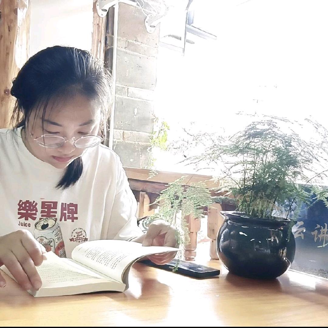 扬芷悦读