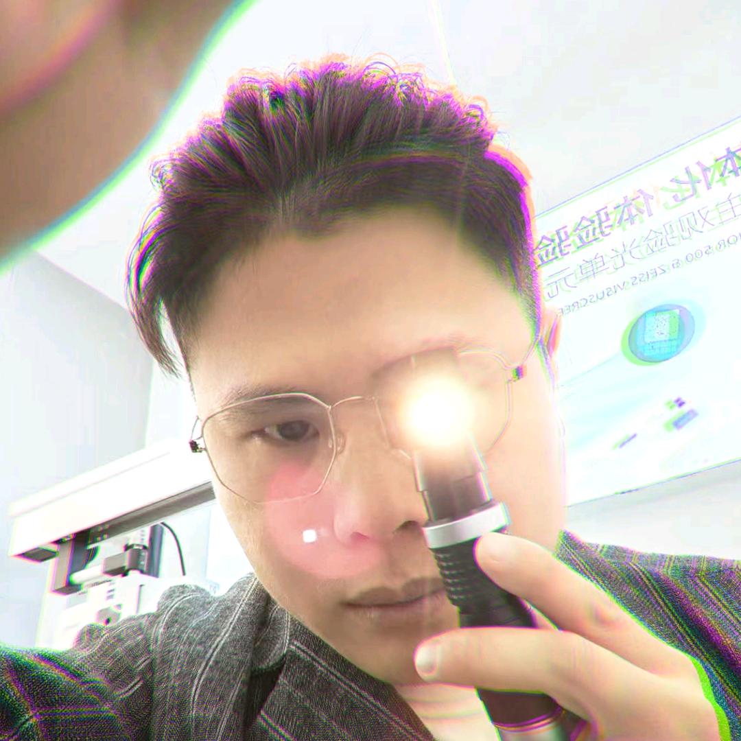 视觉应用配镜师-尤允锋