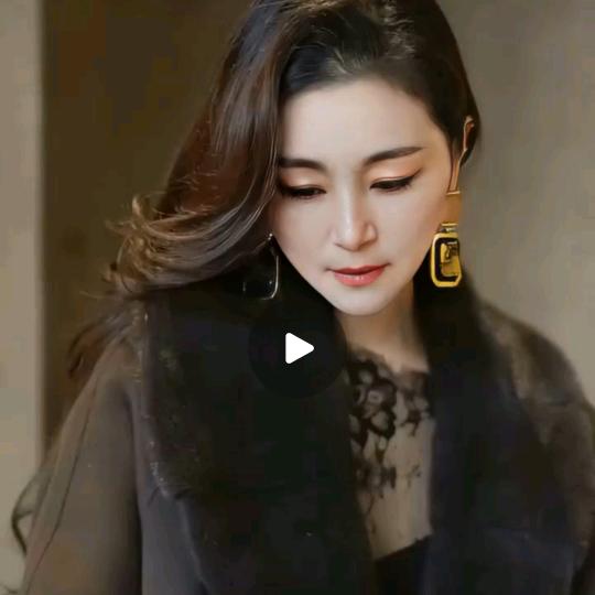 暴脾气的口丫头