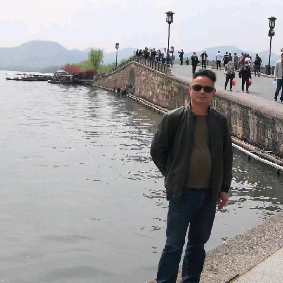 逍遥一生    龙河秦师傅