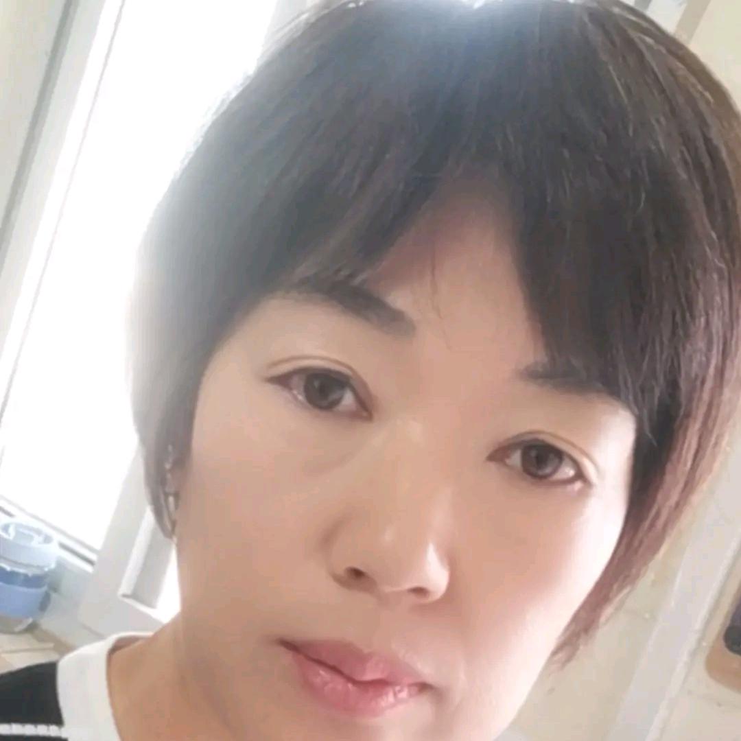 短发小师