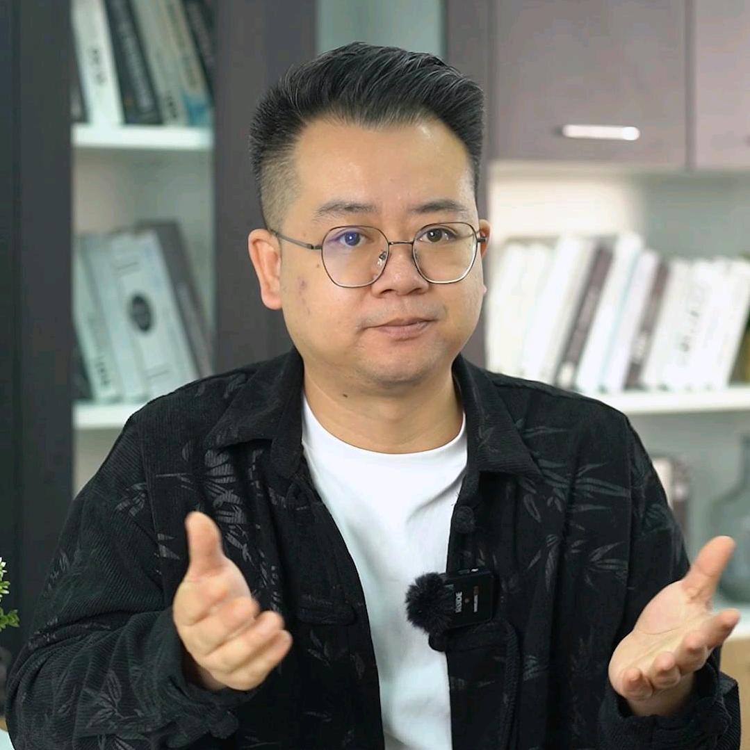 何老师留学规划（早上 8 点直播）