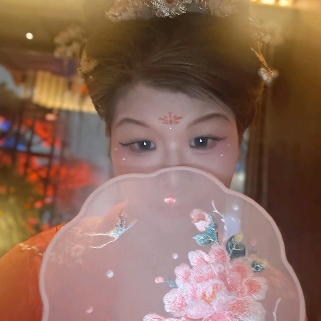 ഒᩚ钱途似海ഒᩚ࿐