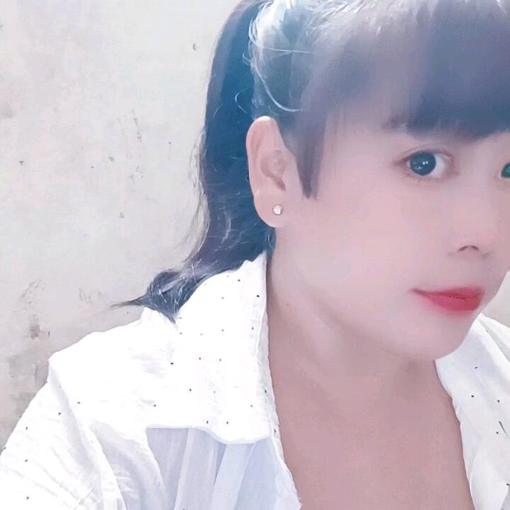 现在离婚了，单身了