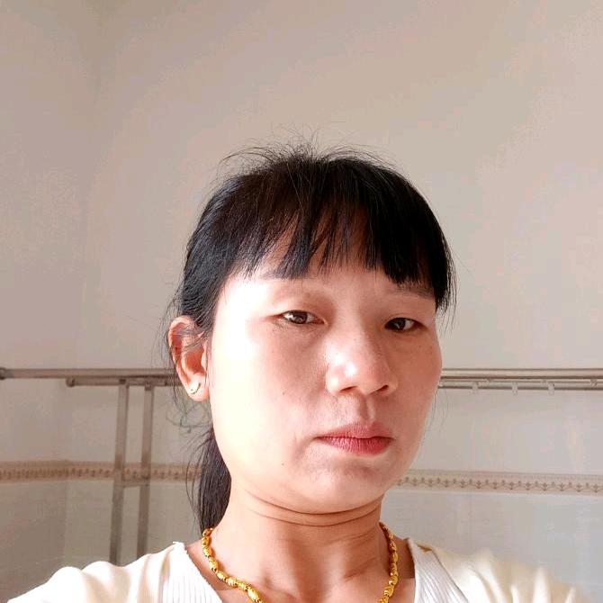 罗细荣