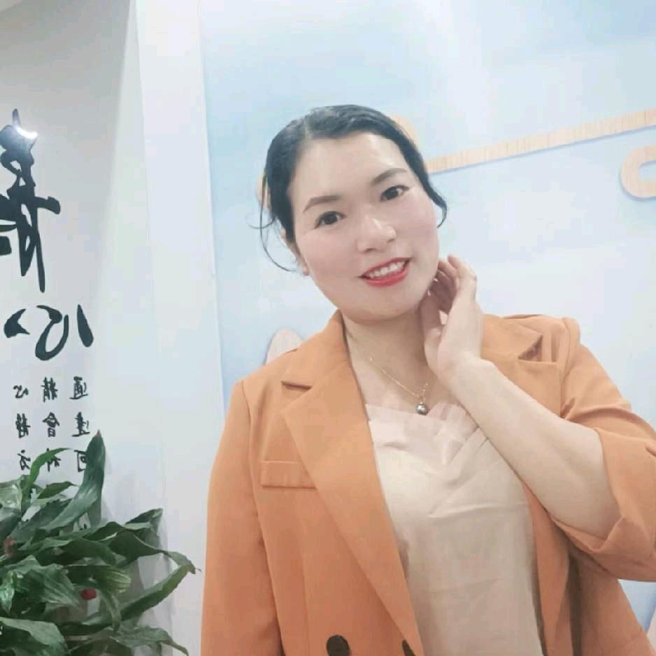 @牛英💰(运营.视频推广)