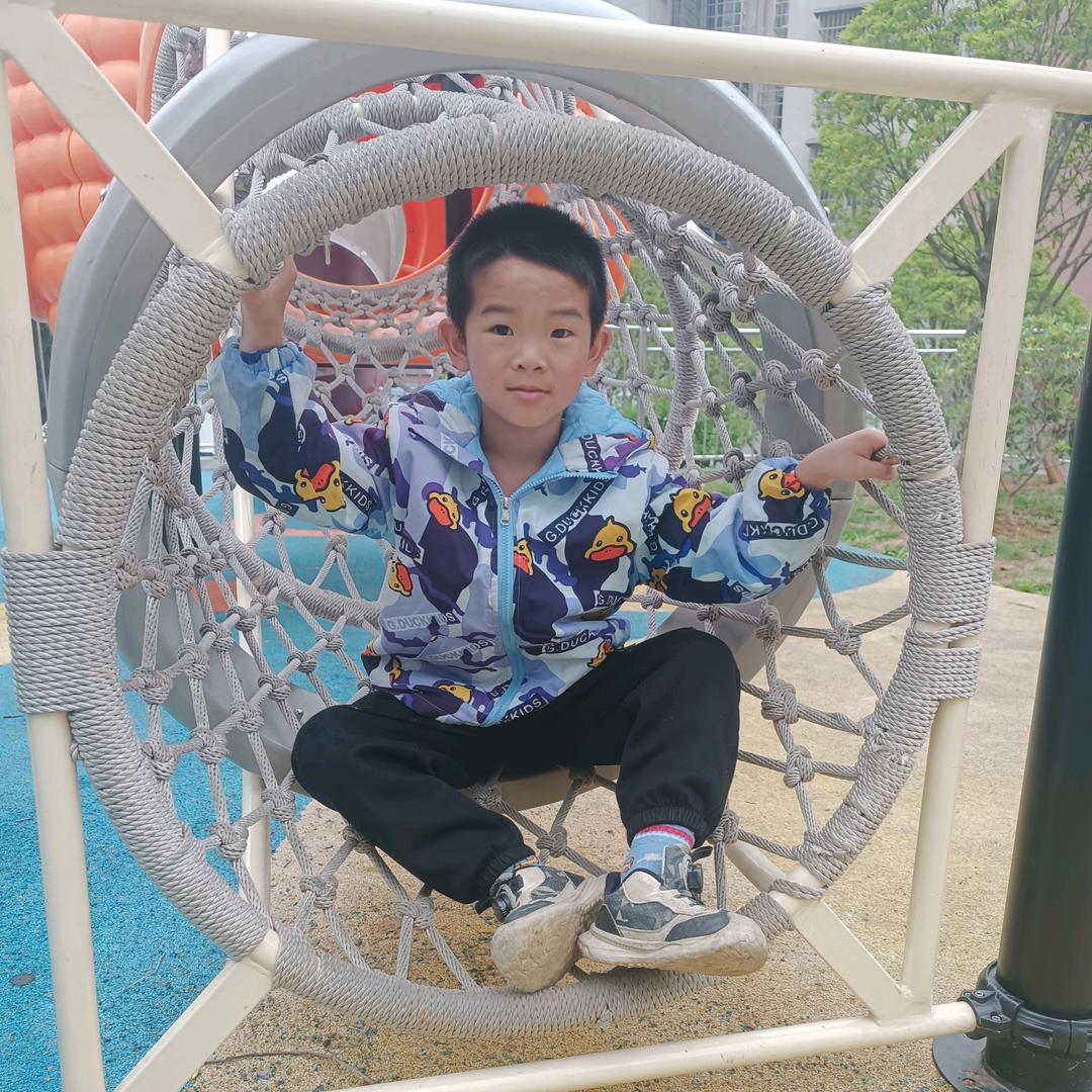 杨景鸿同学