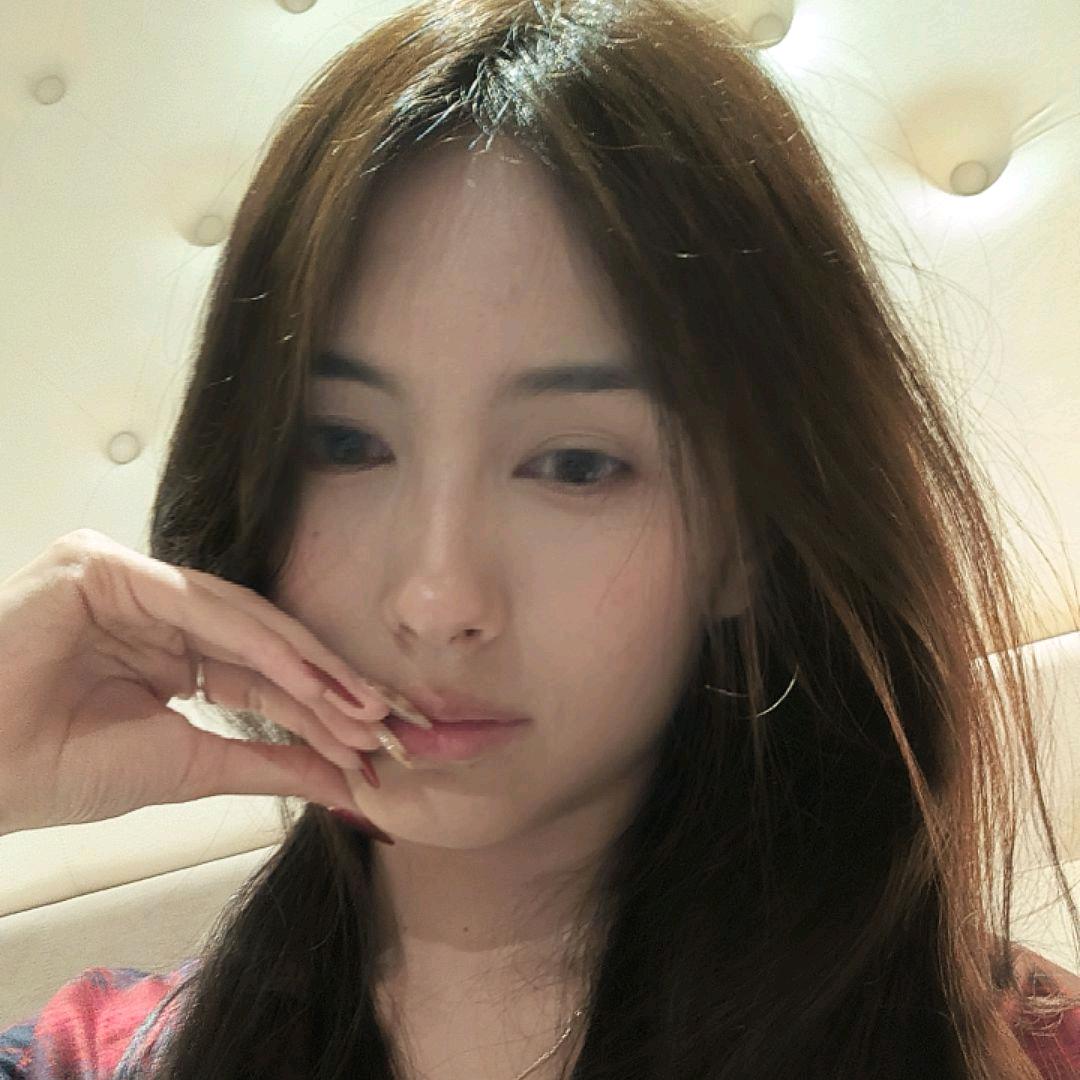春日的麦子
