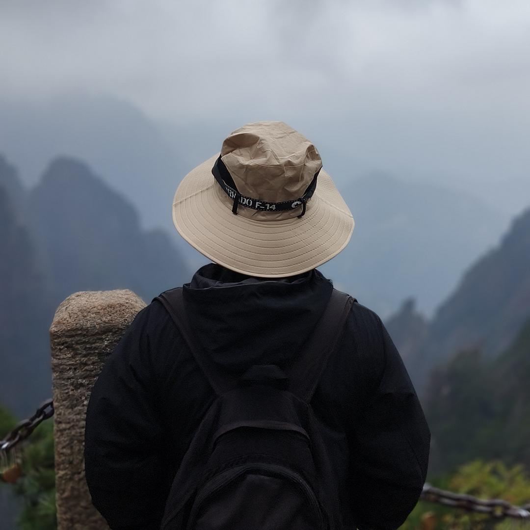 胡老板的小跟班