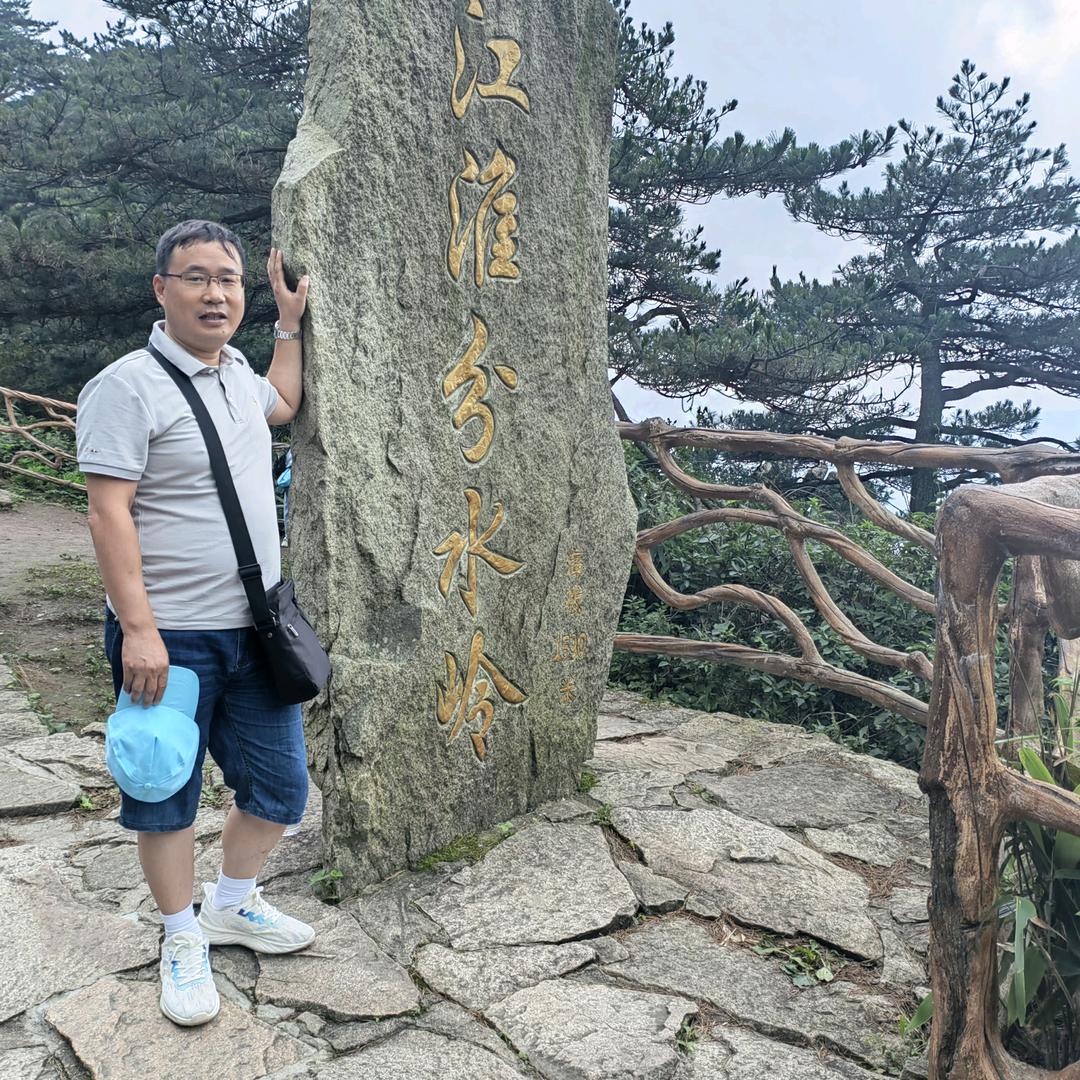 多情大叔多一嘴