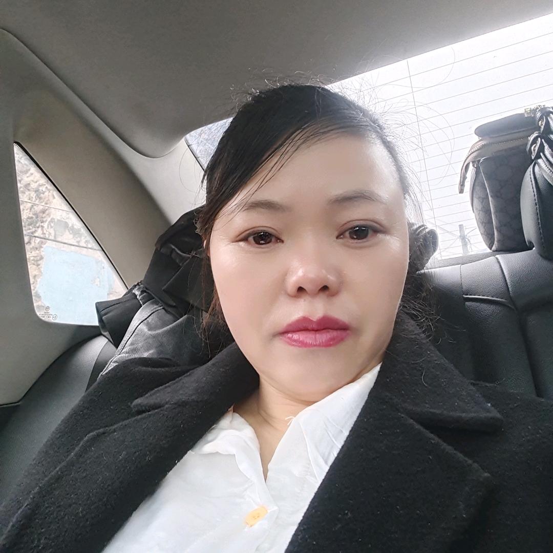 四个孩子的单身妈妈（张）