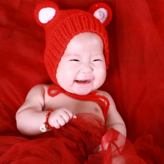 爱笑的小妍宝