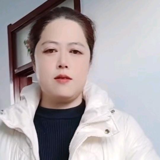 绿叶（王姐）