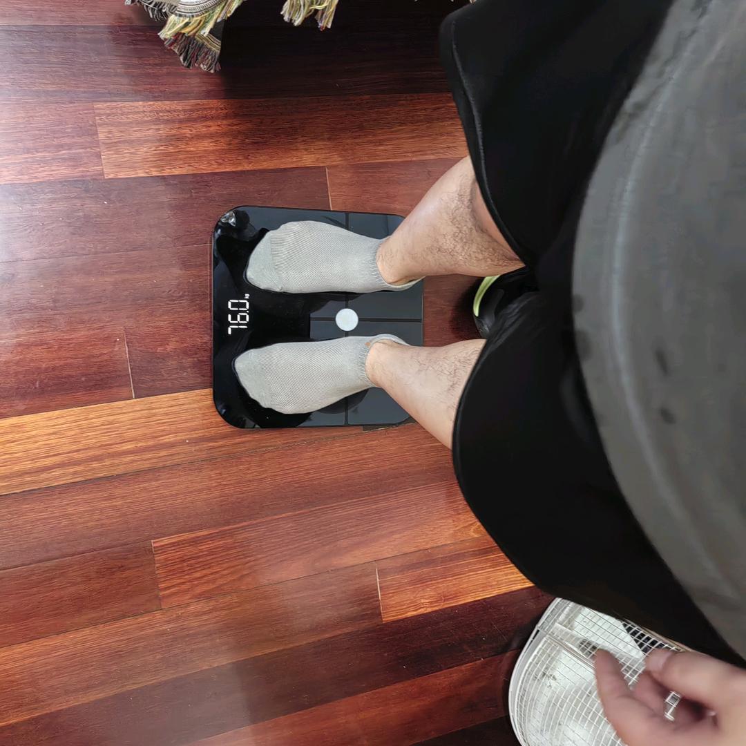 坚持减肥的曹同学