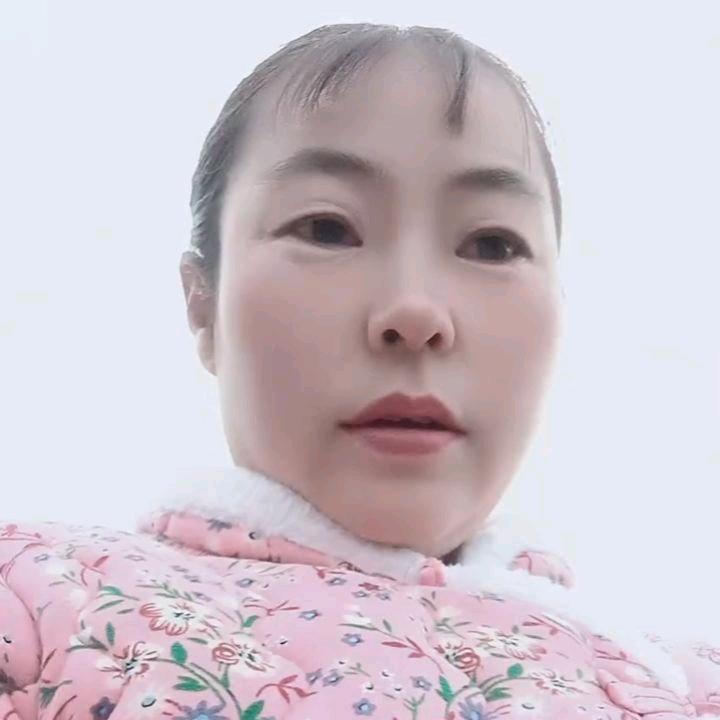 小罗琼