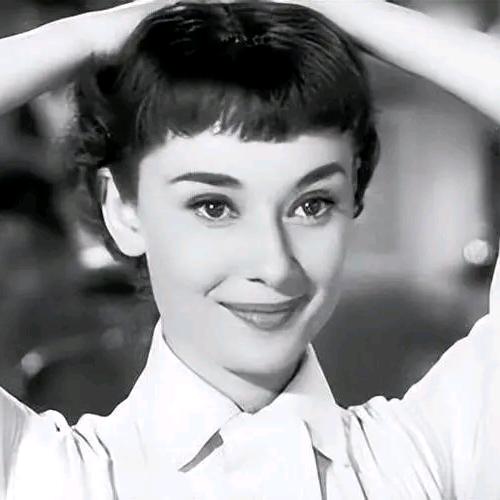 热爱生活，努力向上