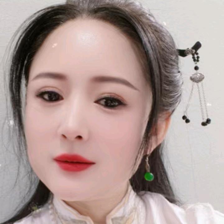 杭后每树美品霞姐皮肤护理