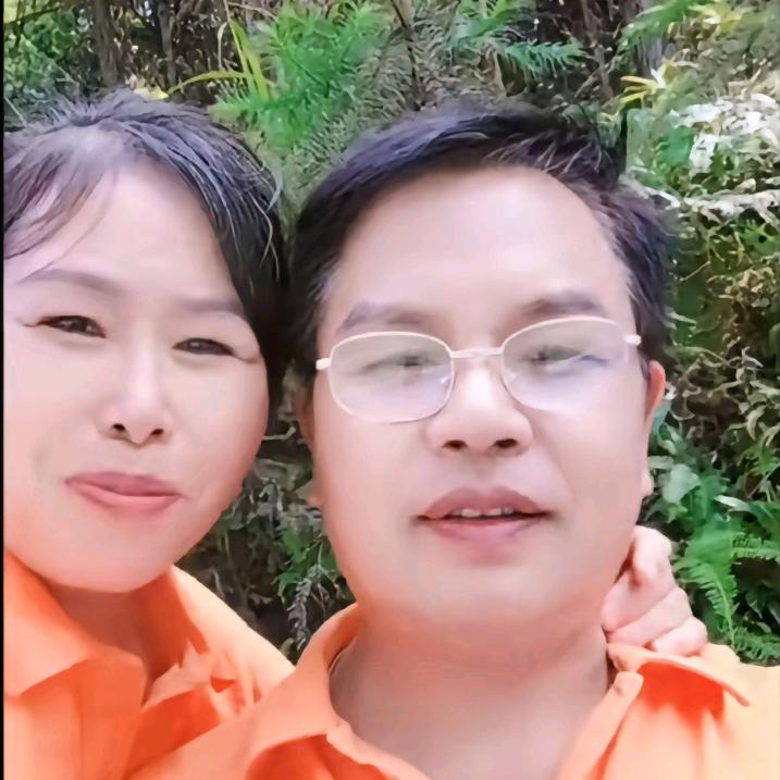 南康秀秀自产自销赣南脐橙批发