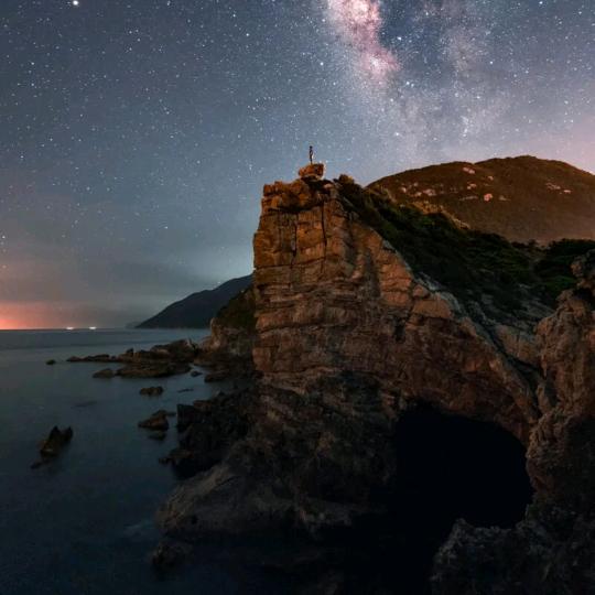 面朝大海，向往星空。