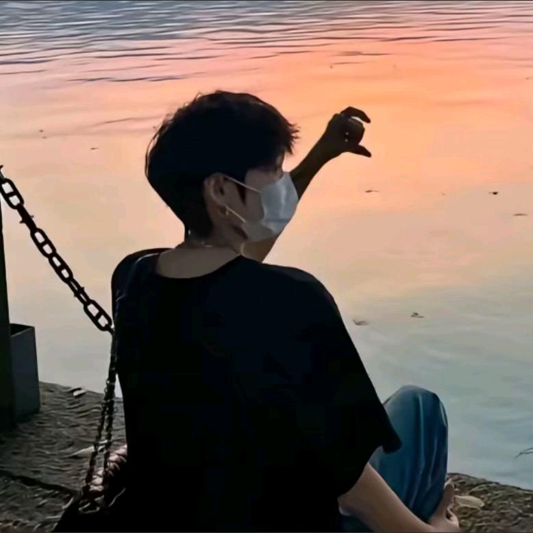 🌈  晚洛