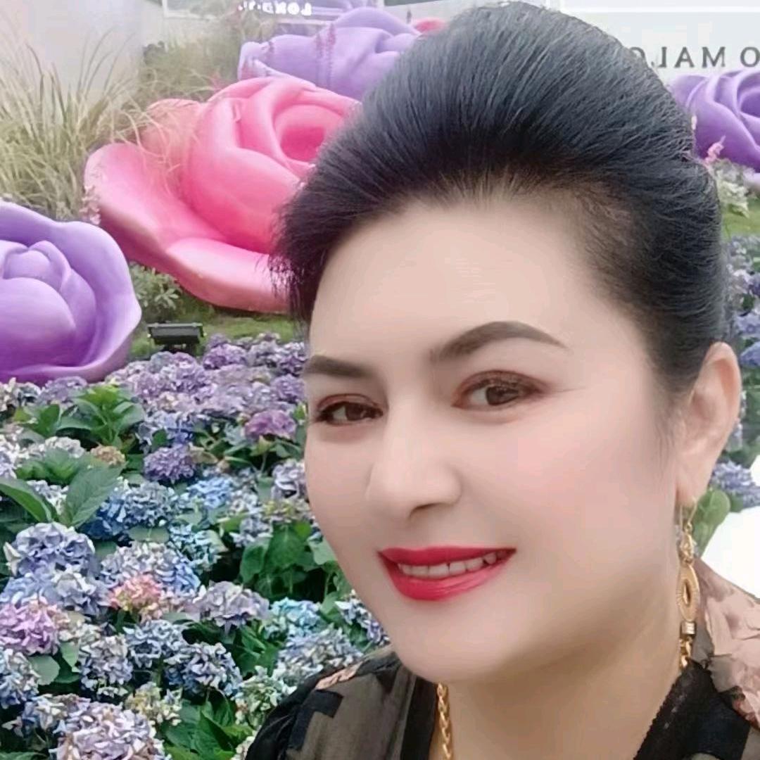 吐尔胡那依