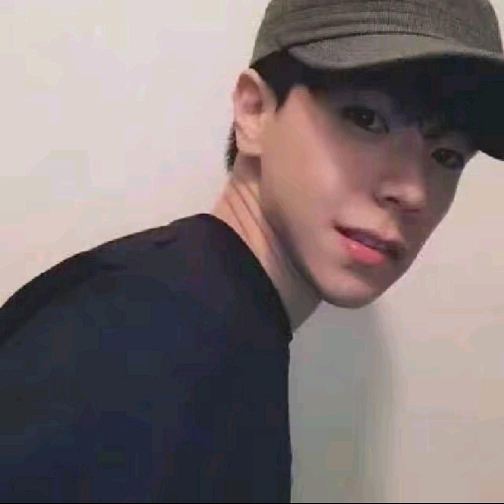 ㅤㅤㅤㅤㅤㅤㅤ.