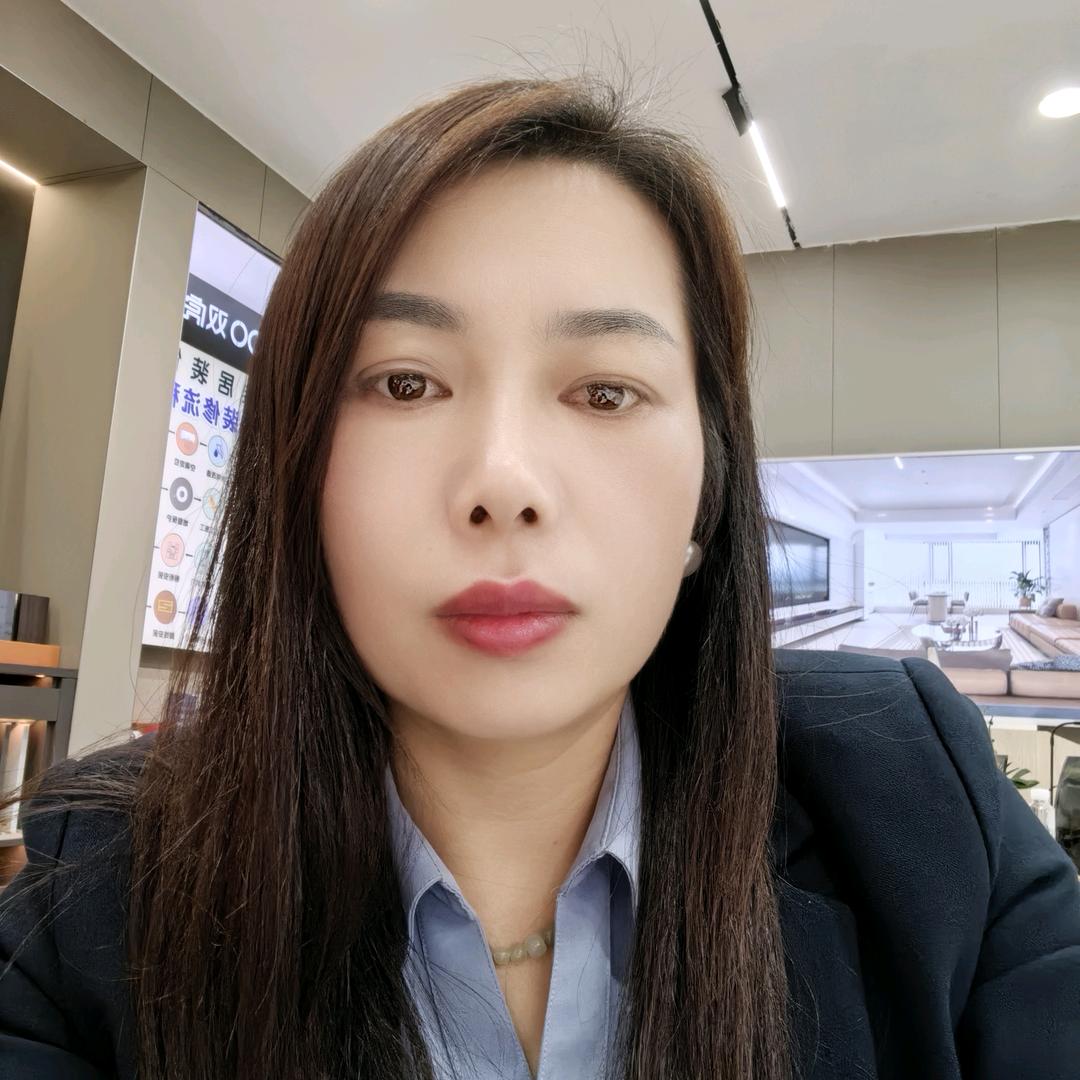 弥渡天外天家具城小熊