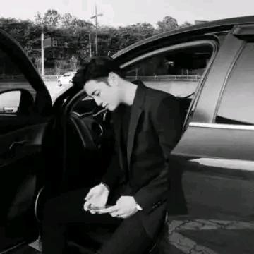 一曲缠绵掀起了谁的思念