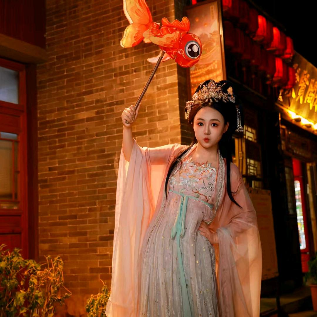福妮儿