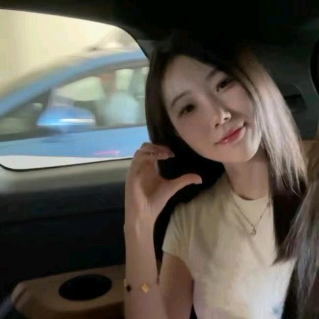 童童小矿晶