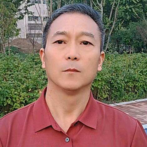王哥  九