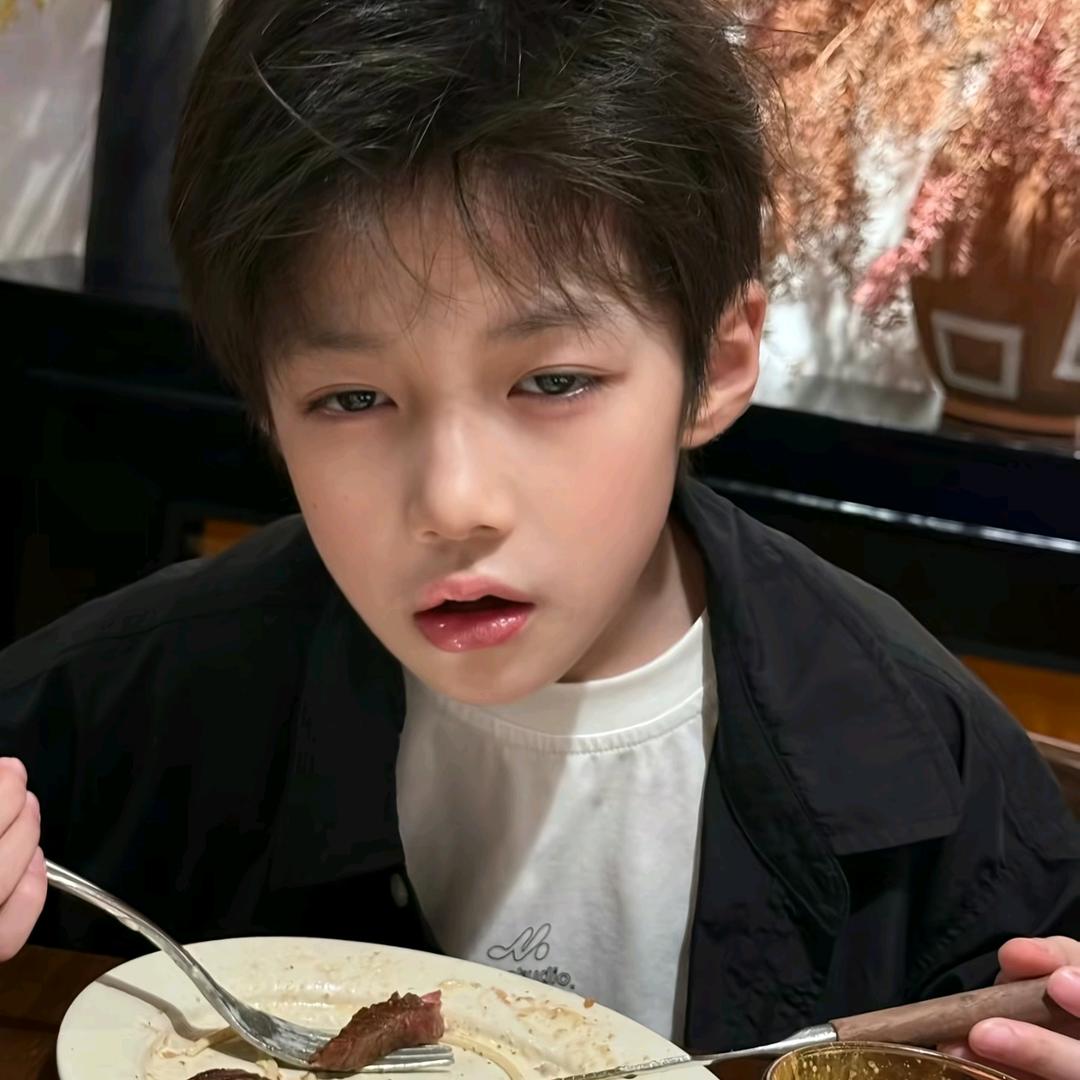 吃不惯西红柿炒番茄