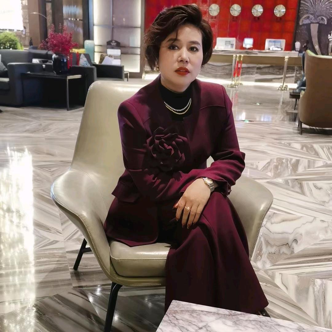 黑鱼大亨李姐