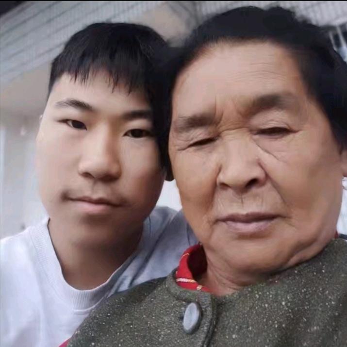 启英