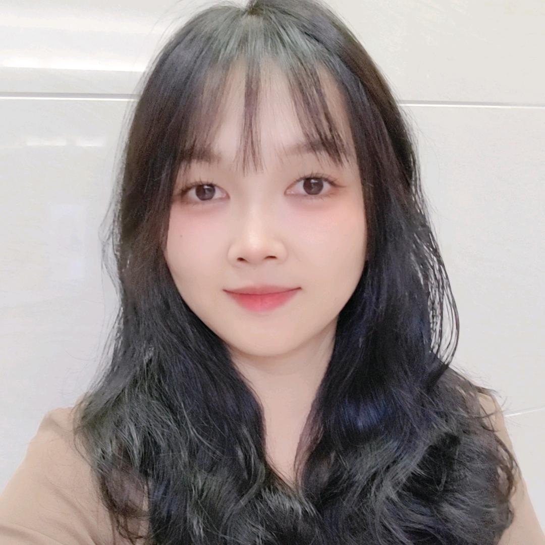 1️⃣笑而过💕