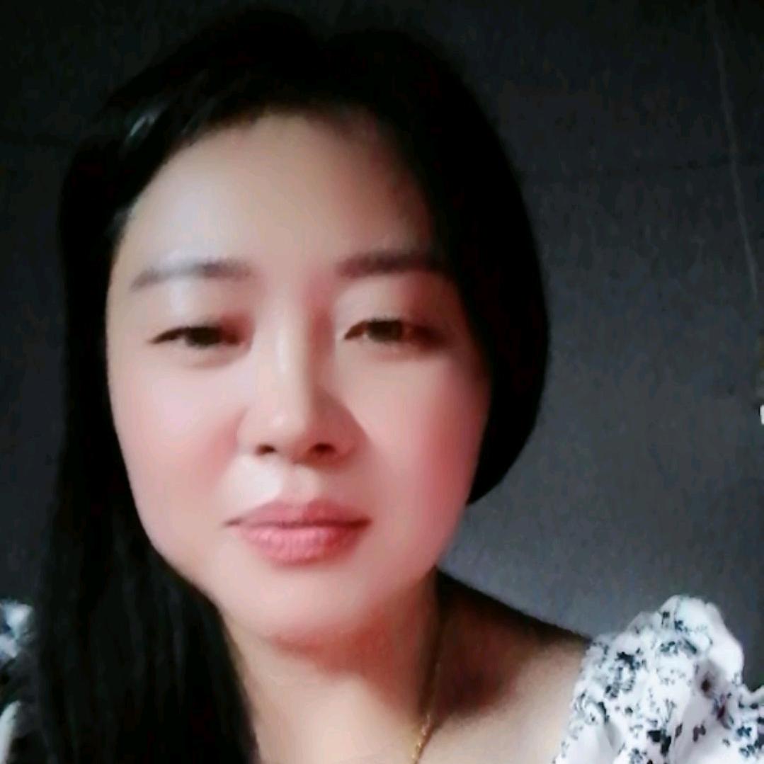 不会说话的小鸟。