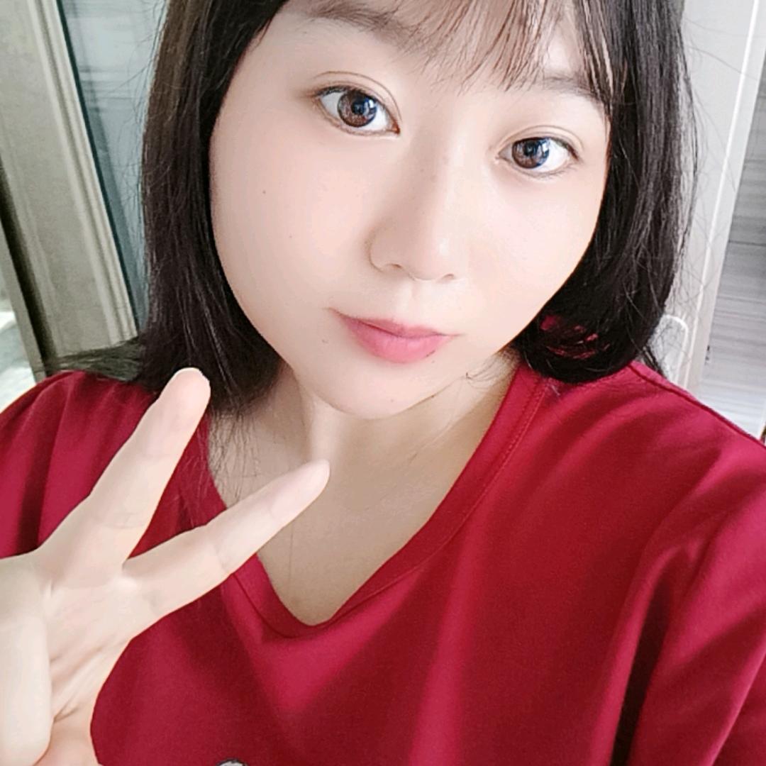 红红（转呼啦圈减肥）