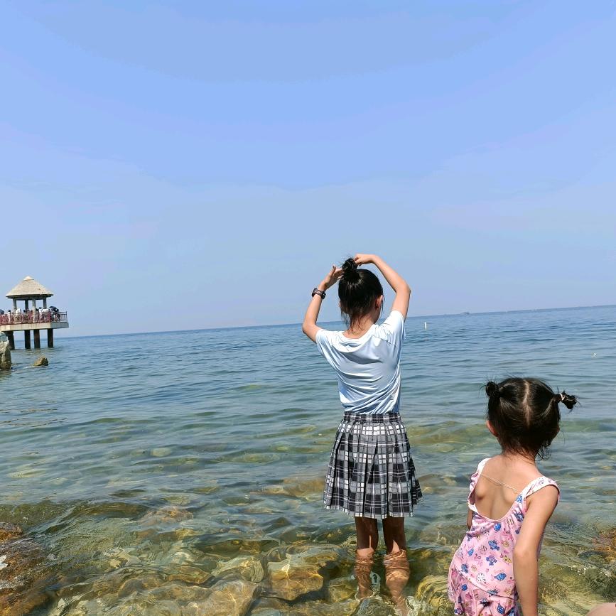 爱吃榴莲的小荔枝