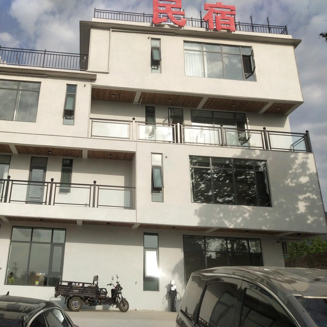 宝泉水悦山情民宿