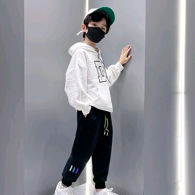 快活小神仙