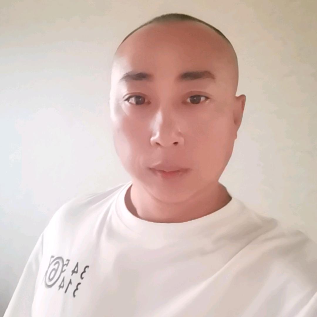 德江先生,有故事的人